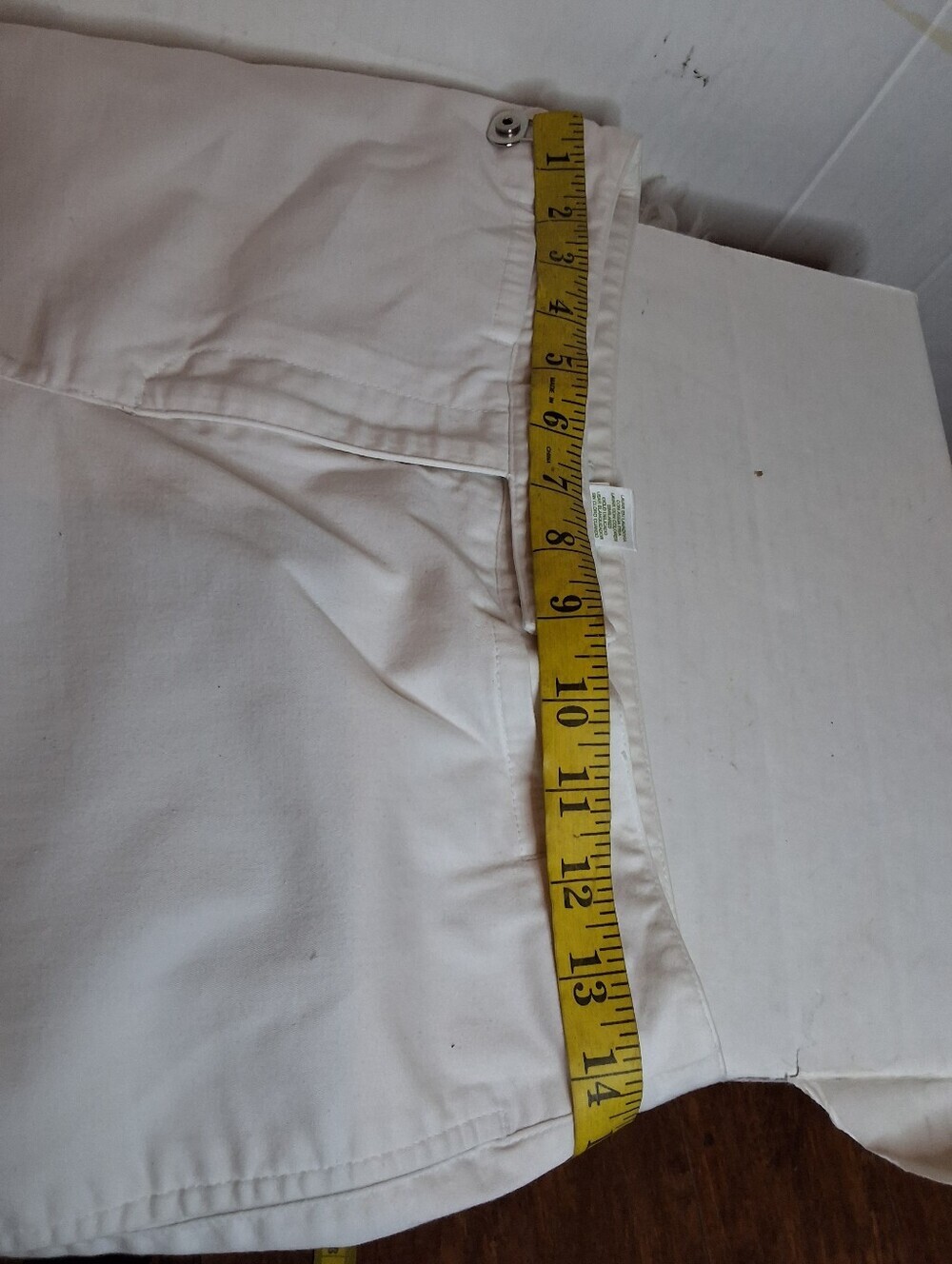 Liz Golf White Cotton Stretch Shorts Size 8 Pockets Preppy Resort Casual - Picture 9 of 9